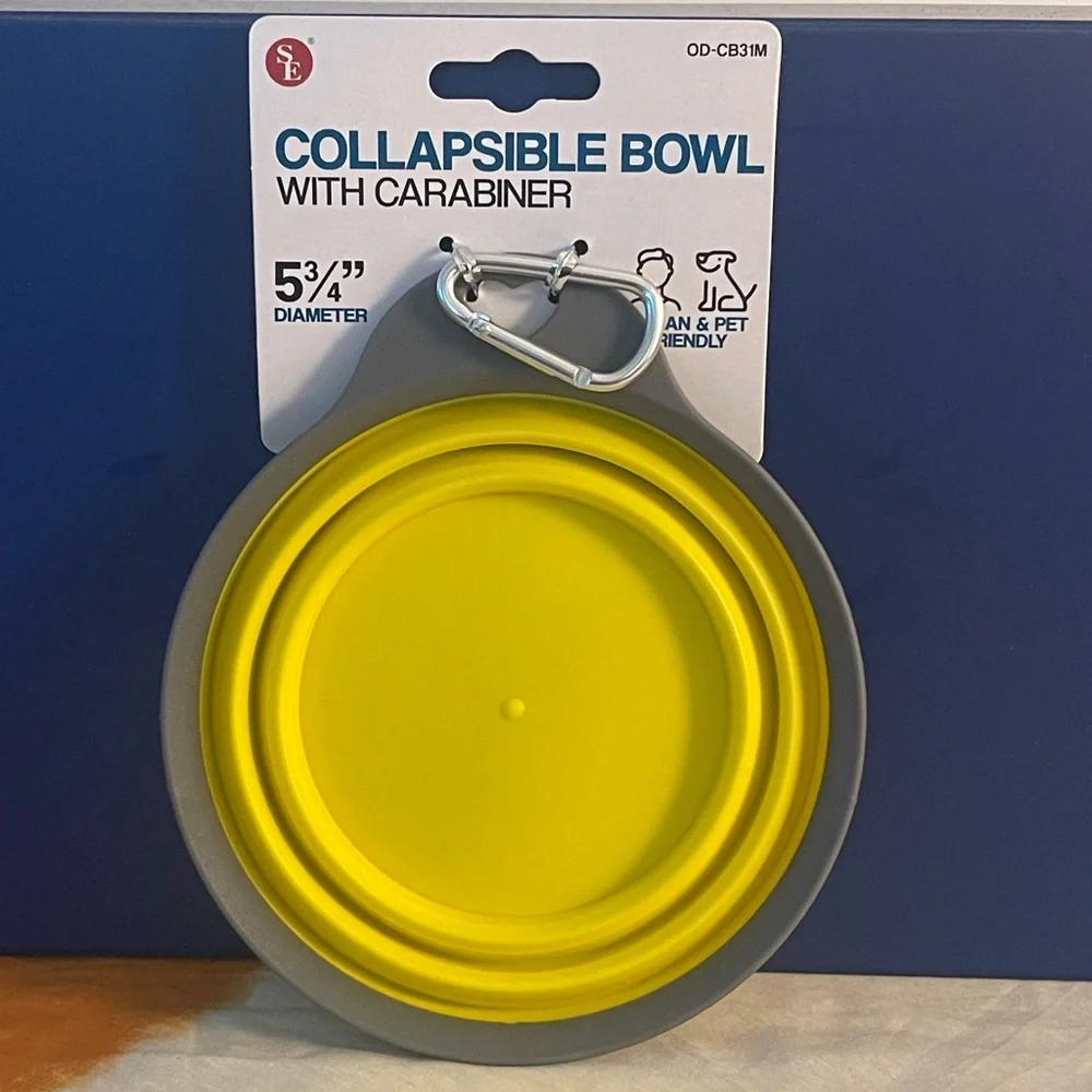 #534- SE Collapsible Bowl with Carabiner 5 3/4” Diameter. Human & Pet Friendly.